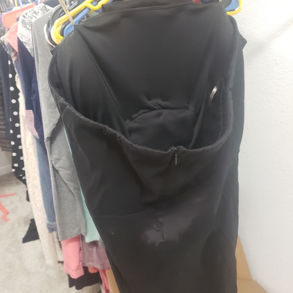 LBD - Picture 2 of 3